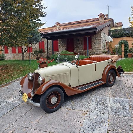 Le Scuderie Di S.Bakhita Villa Schio Exteriör bild